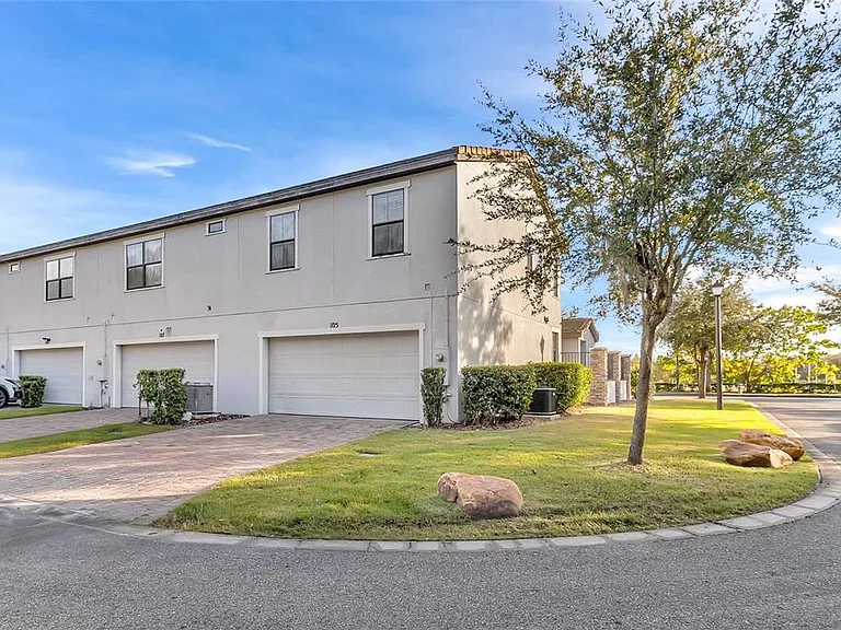 105 Kenny Blvd — Photo 19