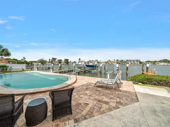 2511 Bay Blvd #B, Indian Rocks Beach, FL 33785