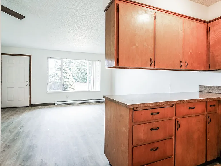 Quaint Apartment Community in the Heart of Corvallis — Photo 7