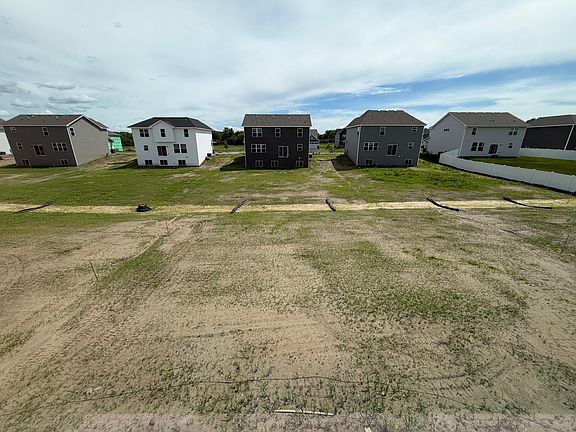 2nd image of 14701 74th Ln NE