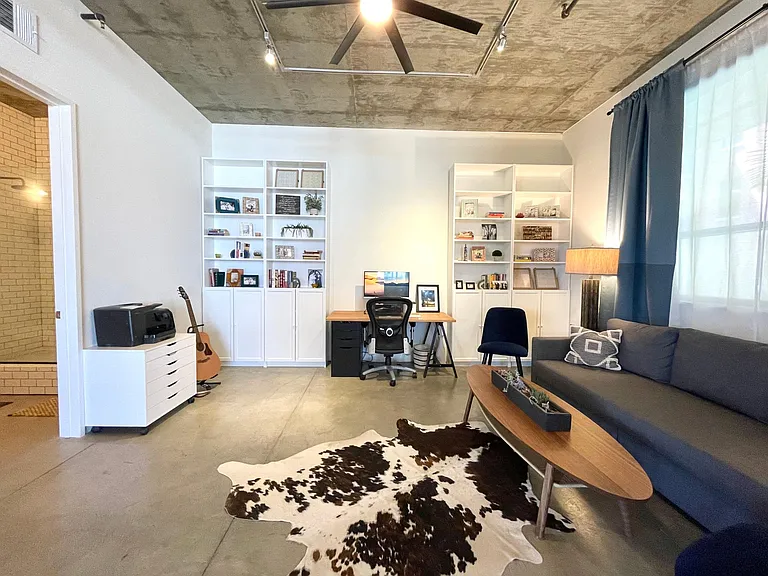 835 Locust Ave #326 — Photo 24