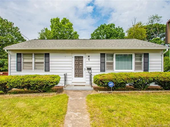 121 Warner St, Waterbury, CT 06704