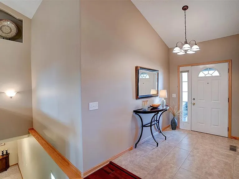 3449 N Jamie Ln — Photo 4