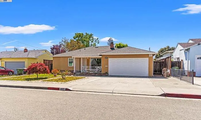 20171 Leroy Dr — Photo 1
