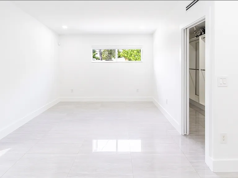 4651 SW 97th Ct — Photo 24