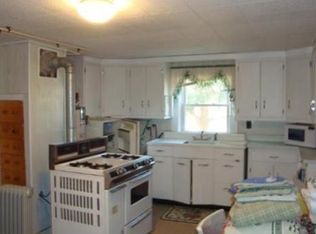 576 Central St, Winchendon, MA 01475