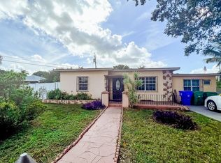 6800 SW 4th St, Miami, FL 33144