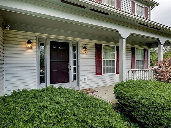 3rd image of 2114 Napa Cir