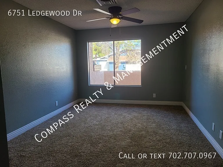6751 Ledgewood Dr — Photo 12