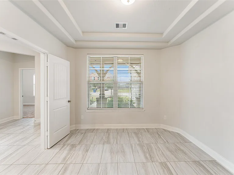 7623 Water Glen Ln — Photo 7