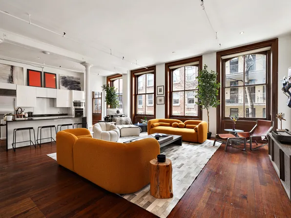 129 Greene Street 3A/3B image 1 of 9