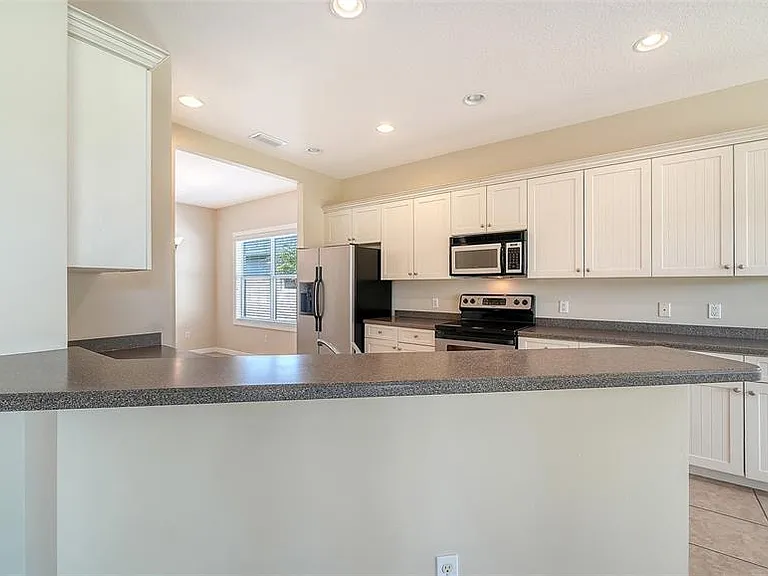 1424 Blue Horizon Cir — Photo 14