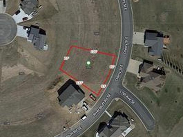 1693 Cherry St E, Mazeppa, MN 55956