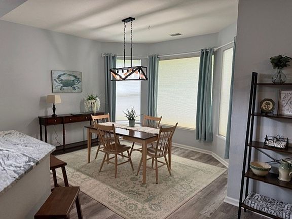 4th image of 22 Pendarvis Way
