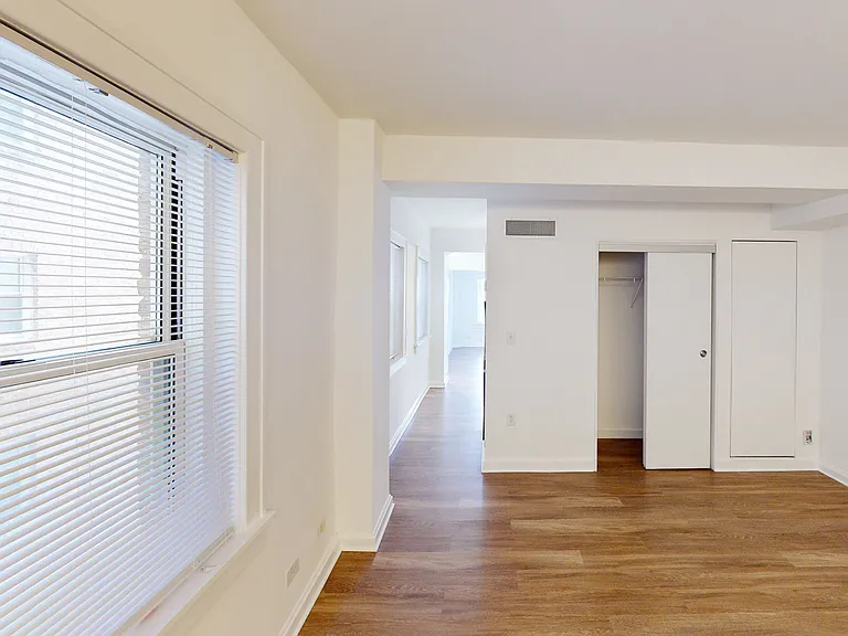 Dining/Living room