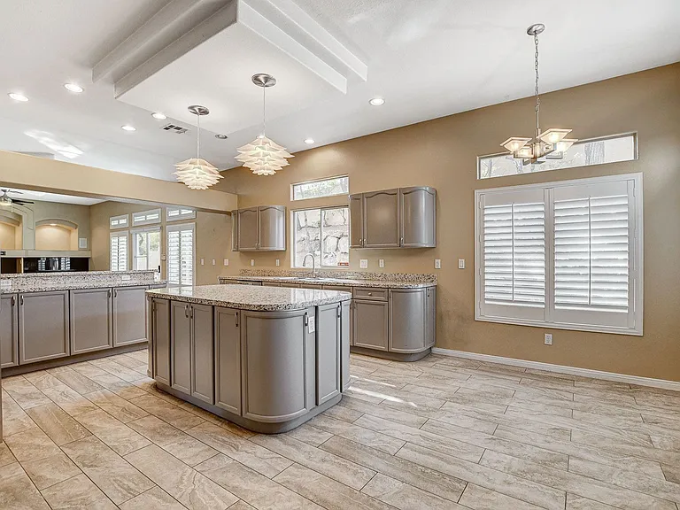 4737 Stavanger Ln — Photo 8