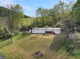 477 Dolls Gap Rd, New Creek, WV 26743