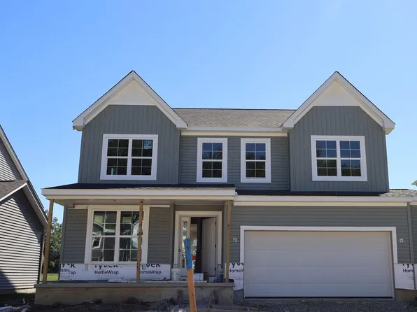 3697 Colts Reign Dr, Powell, OH 43065