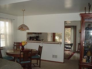 4th image of 2915 Brighton Ct