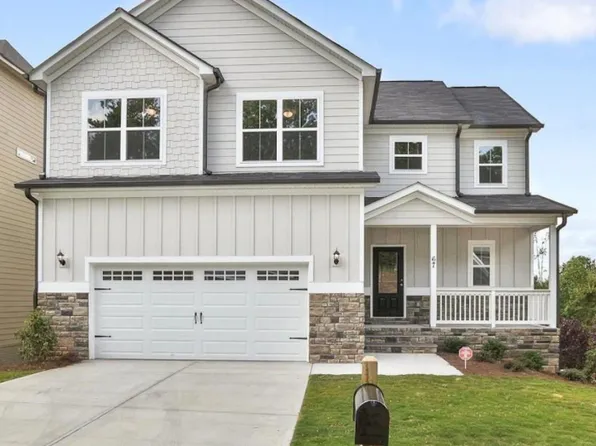 67 Seabiscuit Ct, Newnan, GA 30263