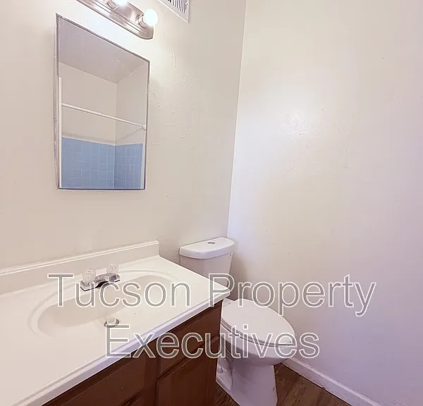1603 N Highland Ave — Photo 10