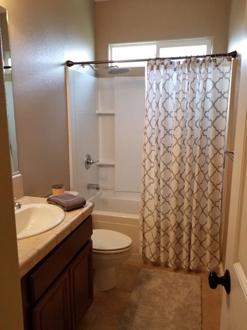 Beautiful Home — Photo 4