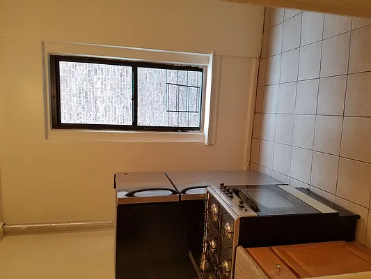 Rented by Allen Harris, LREB | media 9