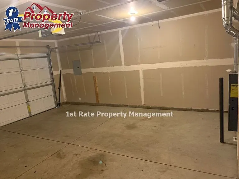 3316 Coachman Ct — Photo 24