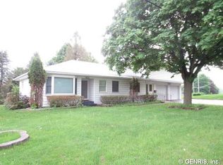 6515 Blue Cut Rd, Newark, NY 14513