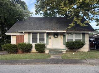 242 Daniel Dr, Madisonville, KY 42431