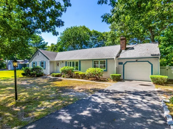 209 Patriot Way, Barnstable, MA 02630
