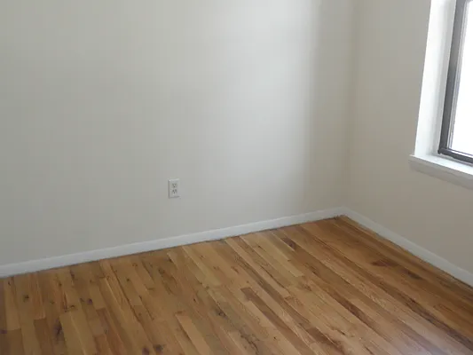 Rented by Aguayo & Huebener Brooklyn | media 1