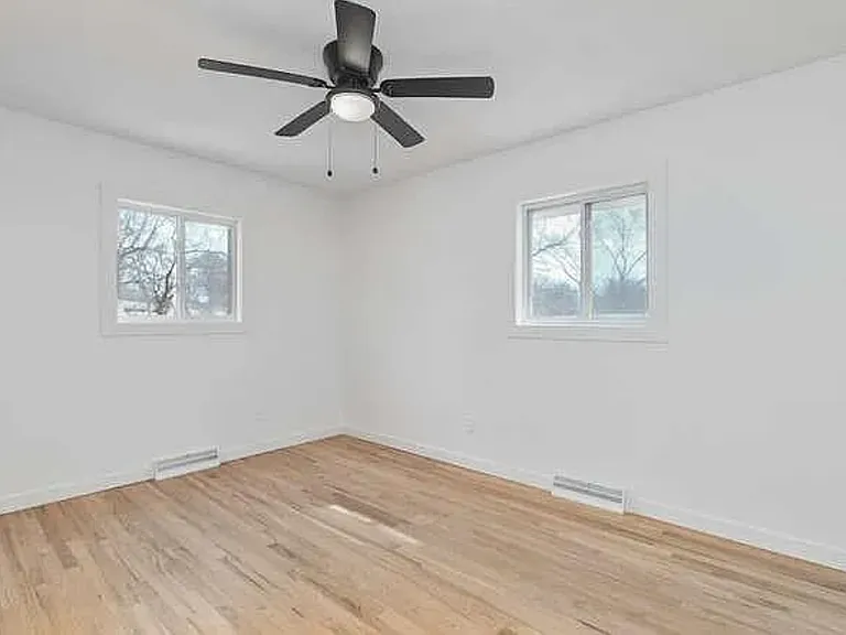 9901 Countryside Rd — Photo 8