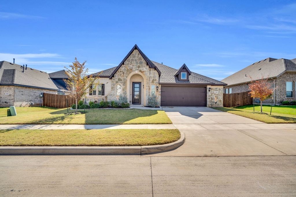 208 Claywood Dr, Glenn Heights, TX, Glenn Heights