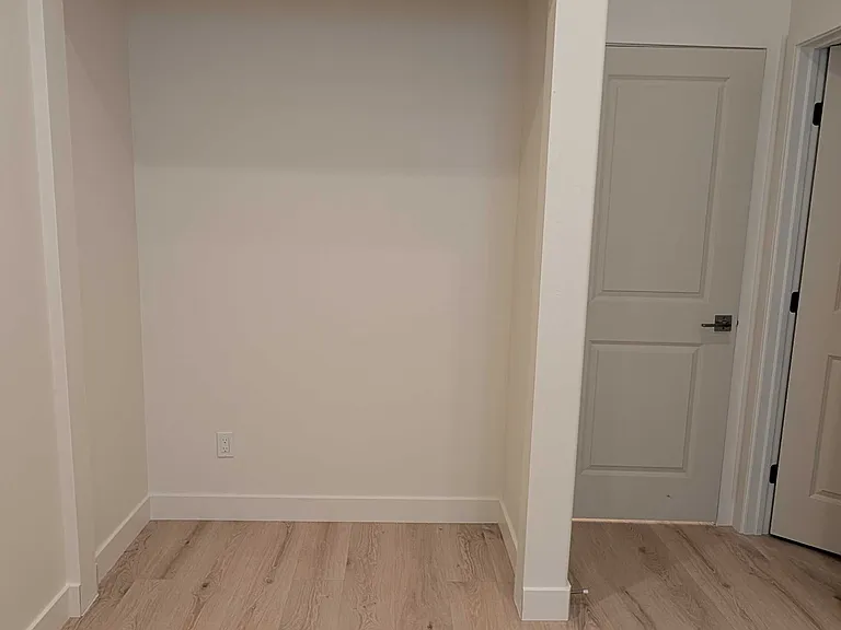 1725 Spur Ridge Ln #A — Photo 17