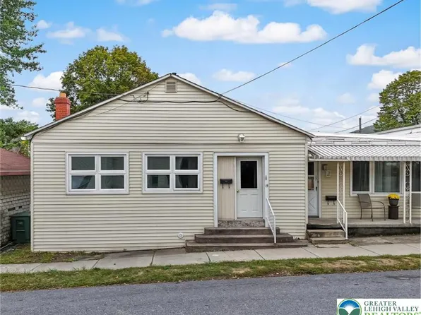 15 W 5th St, Jim Thorpe, PA 18229