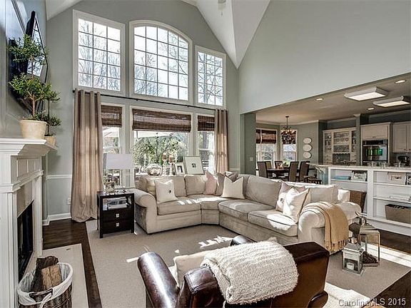 4th image of 10019 Southmoor Ln