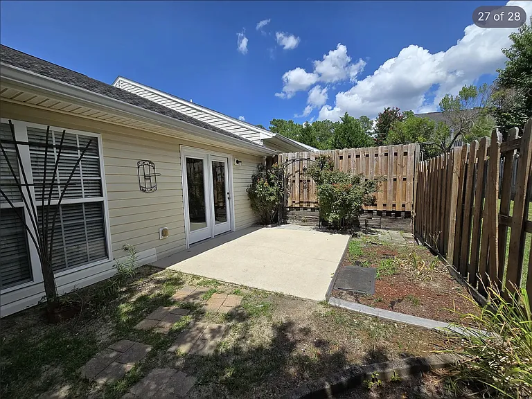 270 Caldwell Cir — Photo 24