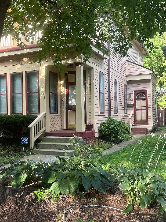 2 bed, 1674 sqft, $1,800 — Photo 2