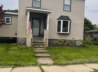 108 6th Ave, Gloversville, NY 12078
