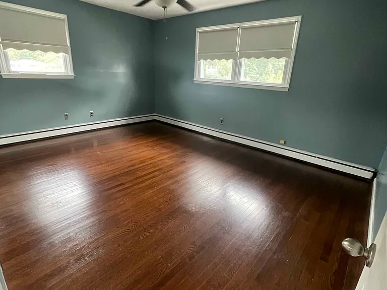 1132 Bardell Dr — Photo 9