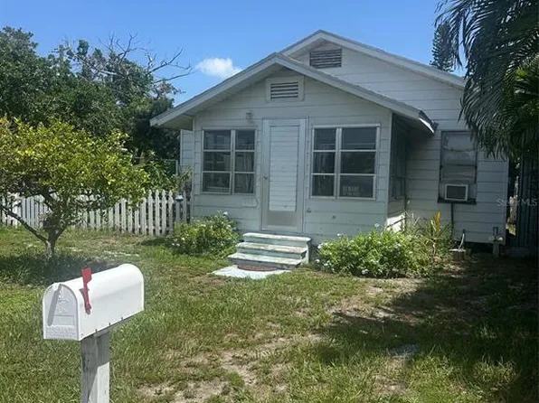 618 25th Ave W, Bradenton, FL 34205