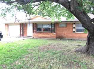 1717 Virginia Dr, Grand Prairie, TX 75051