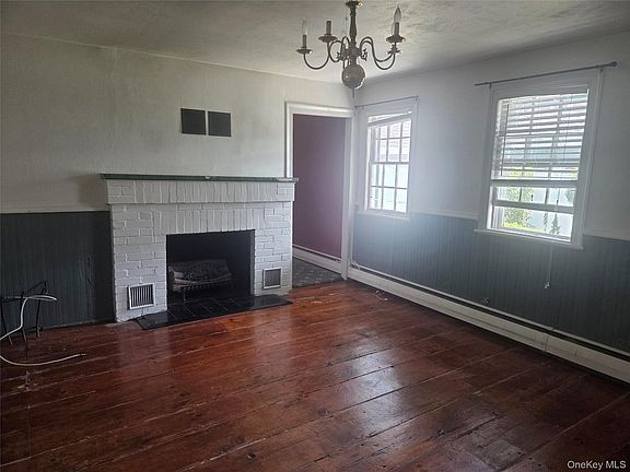 4th image of 107 Eden Avenue