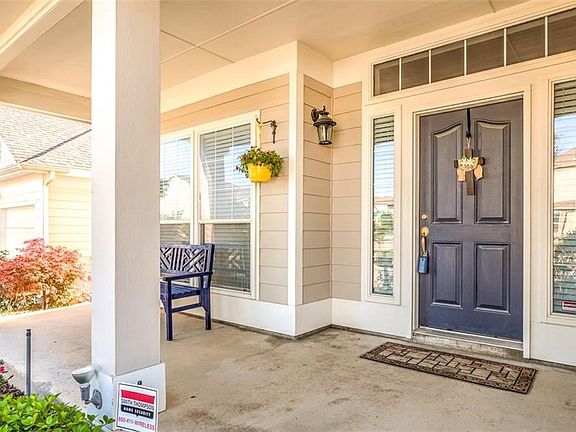 Spacious front porch.  Come and sit a spell.