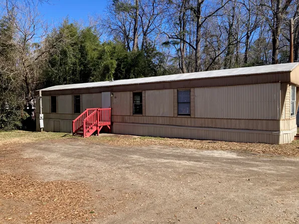 15 Cedar Ave, Greenville, SC 29605