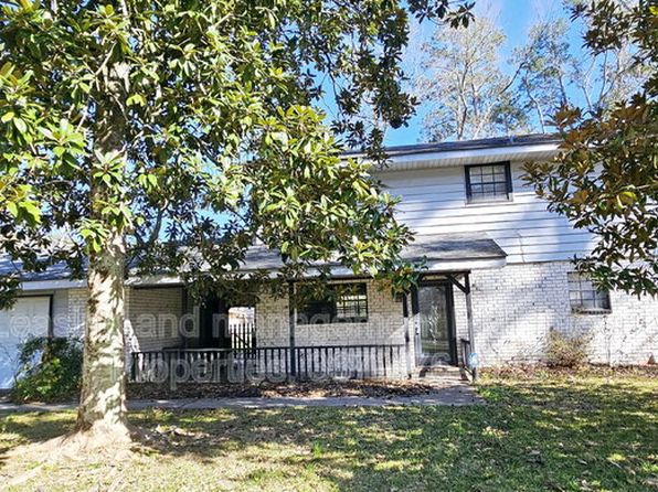 227 Rosewood St