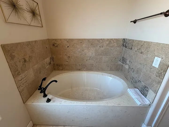 760 E Amber Ridge Rd — Photo 11