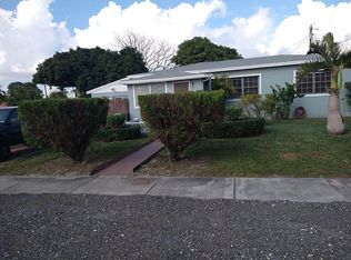 395 W 54th St, Hialeah, FL 33012