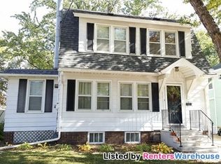 112 11th Ave SE, Rochester, MN 55904